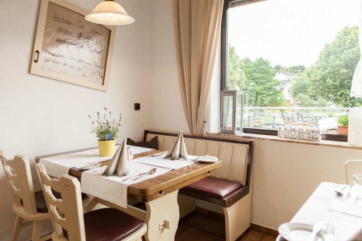 Landgasthaus Zum Kreuzberg Schonbach  Exteriör bild
